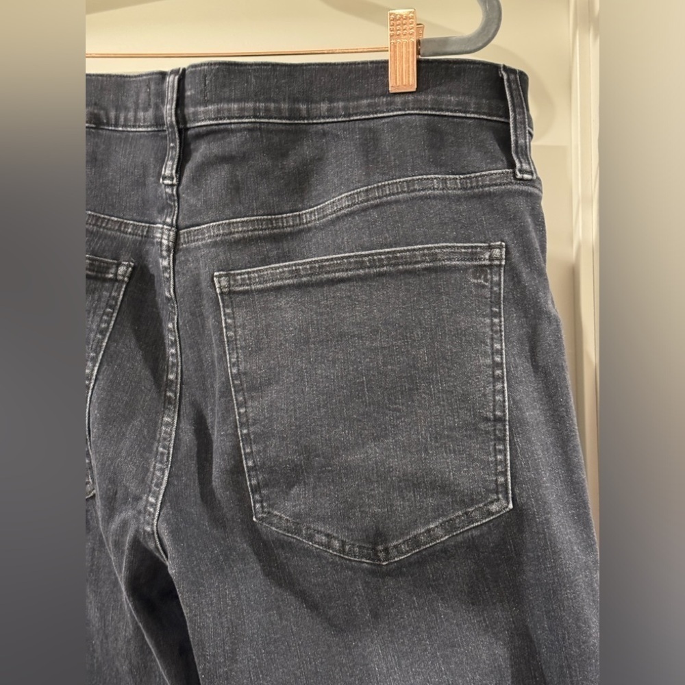 Madewell low-rise jeans size 33, lunar wash, 100% cotton, straight leg - Picture 4 of 12